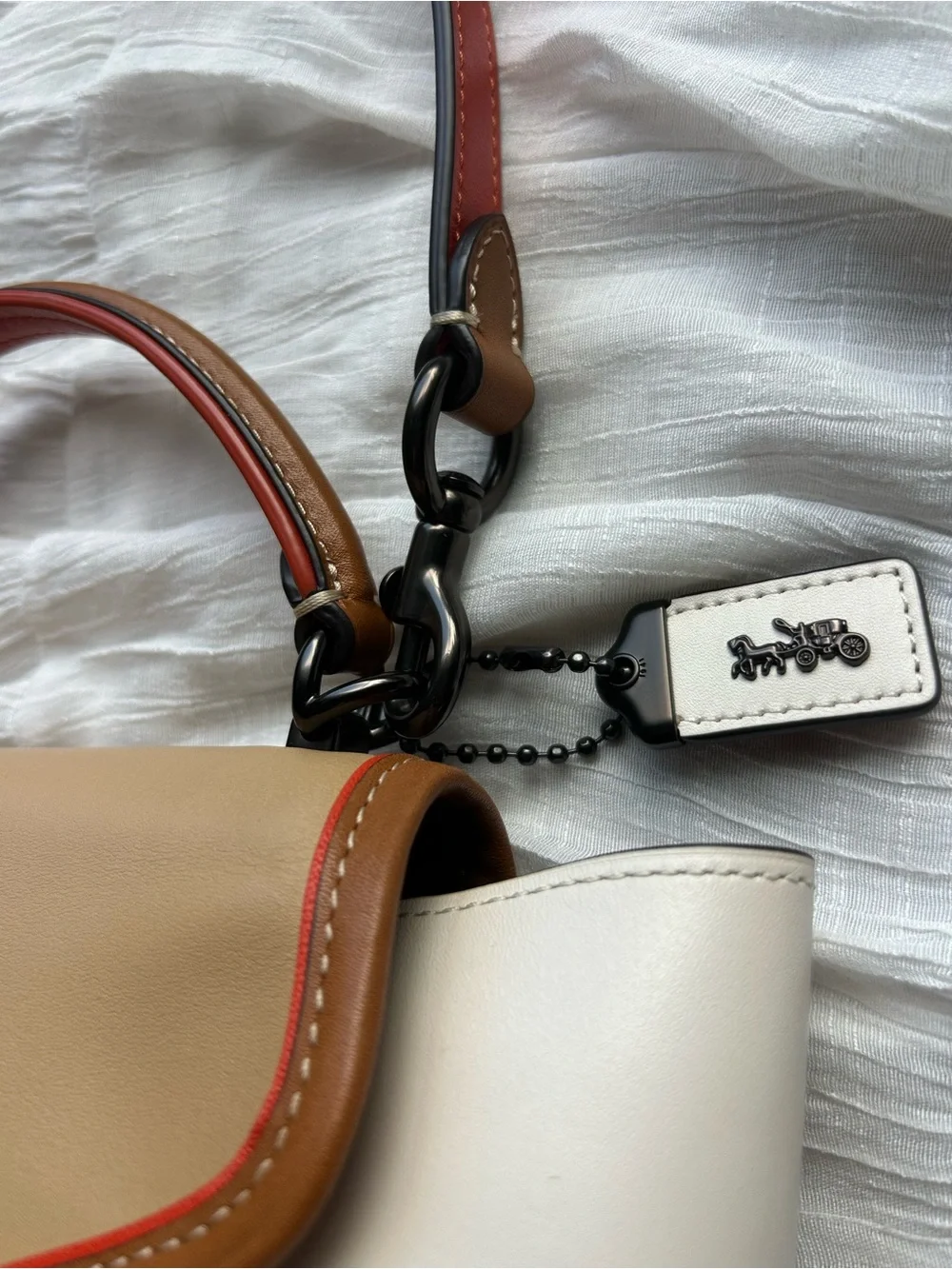 Coach Courier Carryall 23